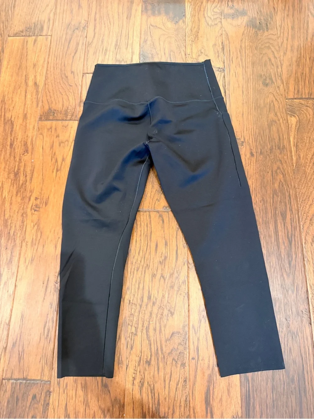 Nike Black Active Crop Leggings with Zip Pocket